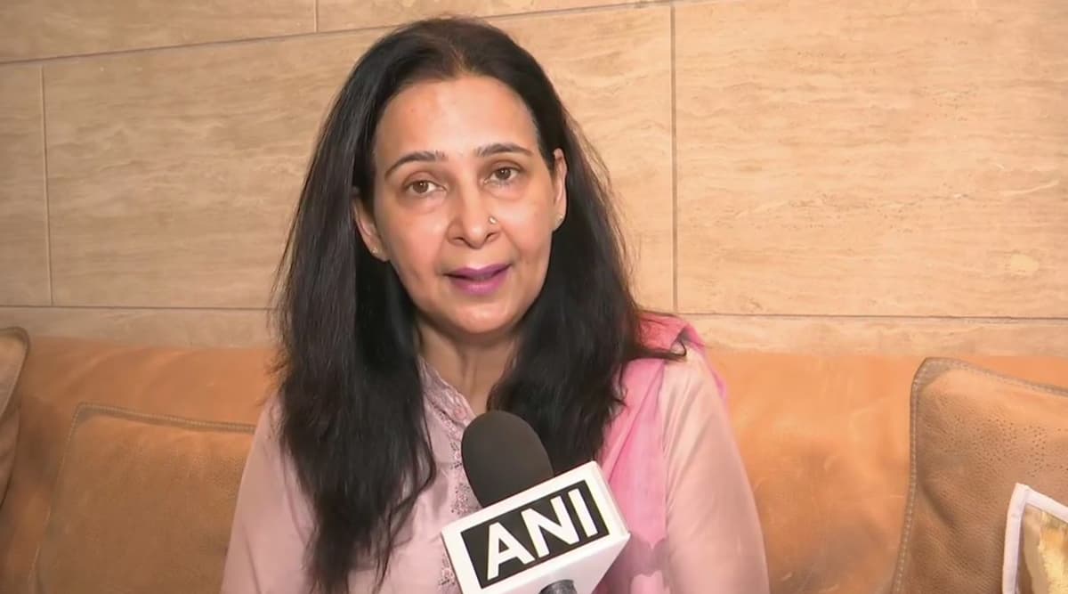 कांग्रेस को बड़ा झटका, नवजोत सिंह सिद्धू की पत्नी नवजोत कौर ने छोड़ी पार्टी, क्या पूर्व मंत्री भी छोड़ेंगे साथ? कांग्रेस को बड़ा झटका, नवजोत सिंह सिद्धू की पत्नी नवजोत कौर ने छोड़ी पार्टी, क्या पूर्व मंत्री भी छोड़ेंगे साथ?