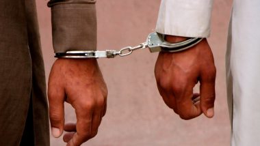 नोएडा में मादक पदार्थ बेचने के आरोप में 2 लोग गिरफ्तार, 25 किलो गांजा बरामद