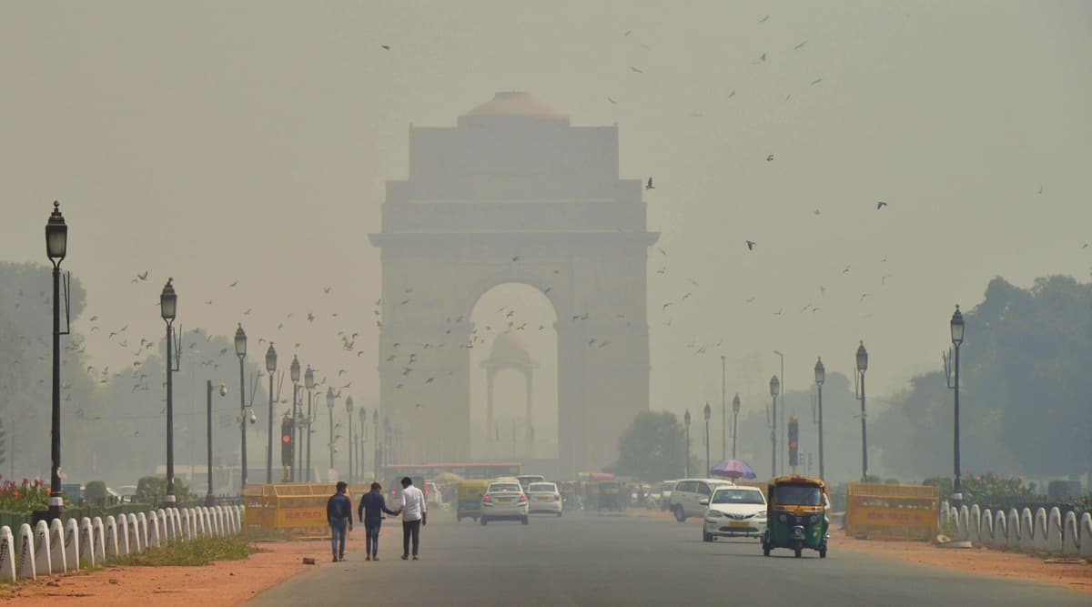 सर्दी से पहले फिर जहरीली हुई दिल्ली की हवा, प्रदूषण के बढ़ने से कई इलाकों में छाया स्मॉग सर्दी से पहले फिर जहरीली हुई दिल्ली की हवा, प्रदूषण के बढ़ने से कई इलाकों में छाया स्मॉग