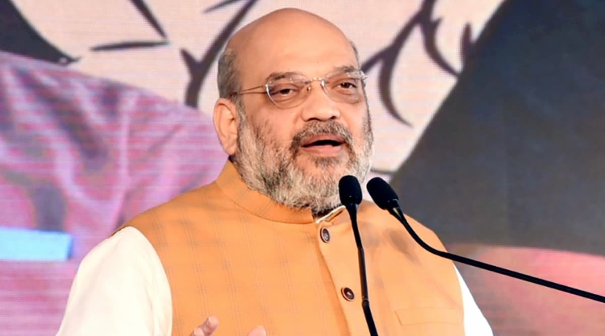 केंद्रीय गृह मंत्री अमित शाह ने सरदार वल्लभ भाई पटेल की 144वीं जयंती पर दिल्ली में 'रन फॉर यूनिटी' को दिखाई हरी झंडी केंद्रीय गृह मंत्री अमित शाह ने सरदार वल्लभ भाई पटेल की 144वीं जयंती पर दिल्ली में 'रन फॉर यूनिटी' को दिखाई हरी झंडी