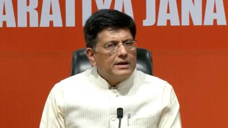 रेल और वाणिज्य मंत्री पीयूष गोयल ने फिल्मों को ट्रेन पर प्रमोट करने के लिए फिल्मकारों को किया आमंत्रण रेल और वाणिज्य मंत्री पीयूष गोयल ने फिल्मों को ट्रेन पर प्रमोट करने के लिए फिल्मकारों को किया आमंत्रण