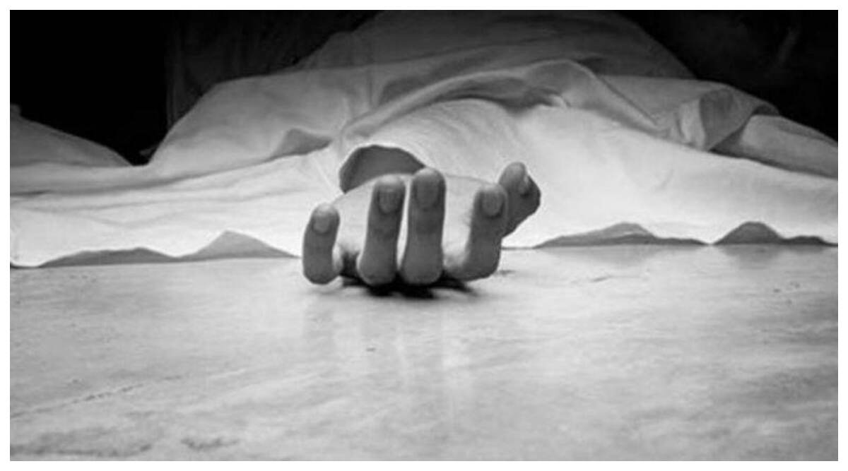 यूपी: कुत्ते के शौच को लेकर हुए विवाद में LJP नेता हरिओम पासवान के बेटे की पीट-पीटकर हत्या, मामला दर्ज यूपी: कुत्ते के शौच को लेकर हुए विवाद में LJP नेता हरिओम पासवान के बेटे की पीट-पीटकर हत्या, मामला दर्ज