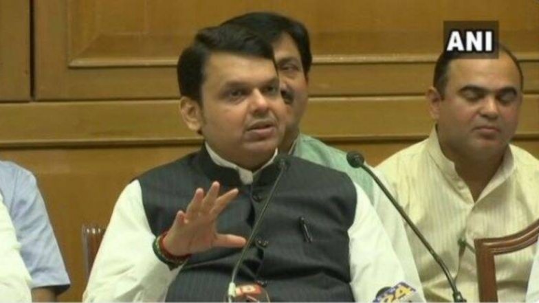 महाराष्ट्र: सीएम देवेंद्र फडणवीस ने PMC खाताधारकों से कहा- प्रधानमंत्री नरेंद्र मोदी  के समक्ष उठाऊंगा मुद्दा