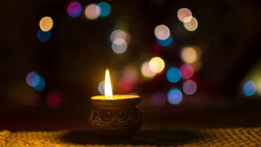 Diwali 2020: इन विशेष स्थानों पर जलाएं एक दीपक, घर-परिवार में साल भर बनी रहेगी सुख-समृद्धि