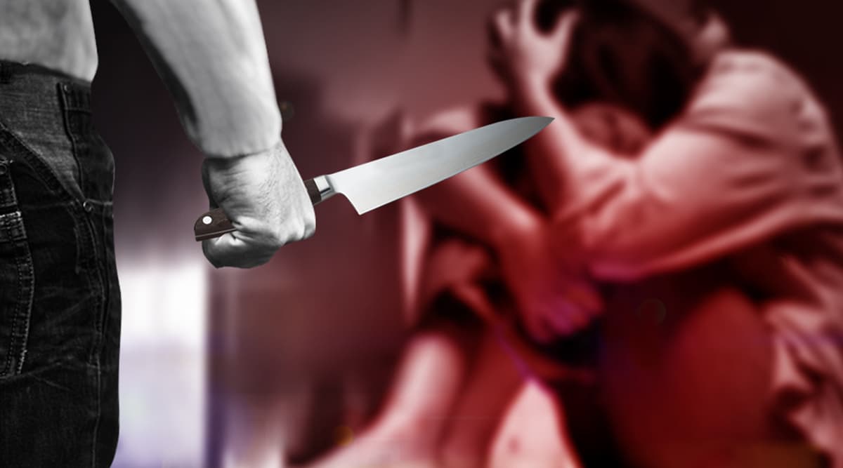 उत्तर प्रदेश: फिरोजाबाद में पिता ने इज्जत की खातिर बेटी को उतारा मौत के घाट उत्तर प्रदेश: फिरोजाबाद में पिता ने इज्जत की खातिर बेटी को उतारा मौत के घाट
