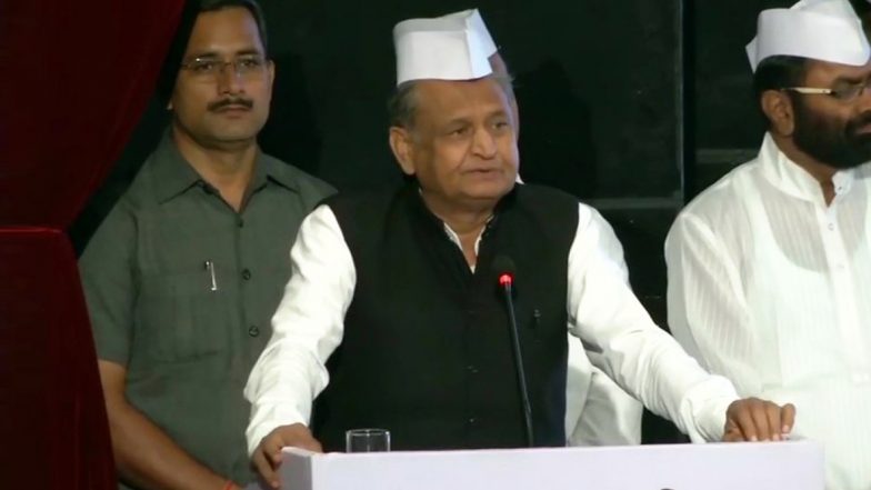 राजस्थान के सीएम अशोक गहलोत का बीजेपी और RSS पर हमला, कहा- सिर्फ महात्मा गांधी का नाम लेने से काम नहीं चलेगा, स्पष्ट करें कि उनके दिल में क्या है