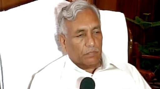 दिल्ली विधानसभा के स्पीकर रामनिवास गोयल की बढ़ी मुश्किलें, बिल्डर के घर में घुसने के आरोप में 6 महीने की जेल दिल्ली विधानसभा के स्पीकर रामनिवास गोयल की बढ़ी मुश्किलें, बिल्डर के घर में घुसने के आरोप में 6 महीने की जेल