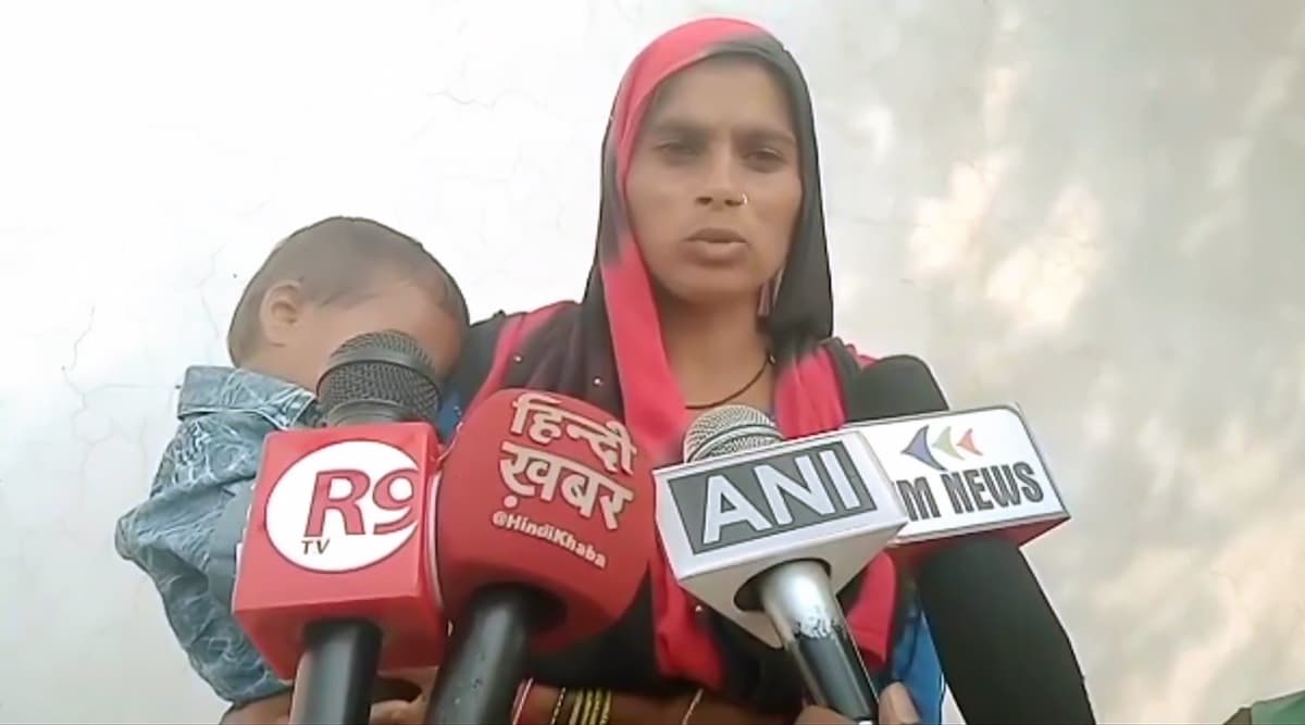 लखनऊ: पांचवीं बार लड़की को जन्म देने पर गुस्से में पति ने फोन पर दिया तीन तलाक लखनऊ: पांचवीं बार लड़की को जन्म देने पर गुस्से में पति ने फोन पर दिया तीन तलाक