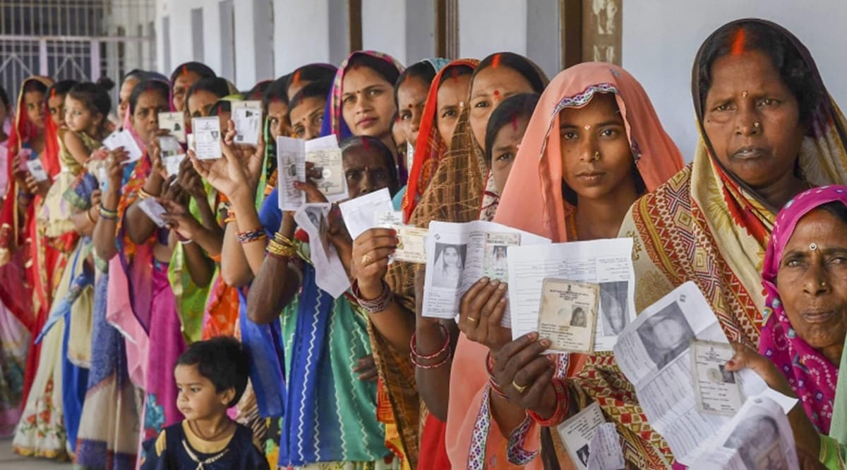 झारखंड विधानसभा चुनाव 2019: तीसरे चरण की 17 सीटों पर वोटिंग जारी, इन दिग्गज नेताओं की होगी अग्नि परीक्षा झारखंड विधानसभा चुनाव 2019: तीसरे चरण की 17 सीटों पर वोटिंग जारी, इन दिग्गज नेताओं की होगी अग्नि परीक्षा