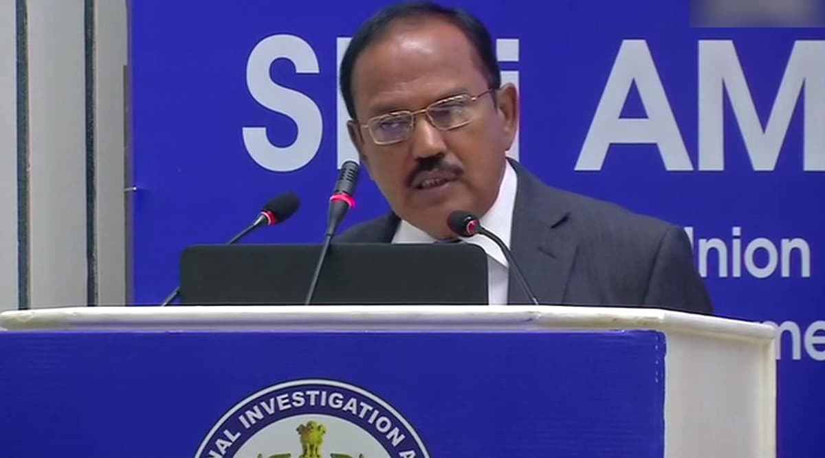 NSA अजीत डोभाल ने आतंकवाद पर PAK को घेरा, कहा- अब आतंकियों की विचारधारा को खत्म करना है लक्ष्य NSA अजीत डोभाल ने आतंकवाद पर PAK को घेरा, कहा- अब आतंकियों की विचारधारा को खत्म करना है लक्ष्य