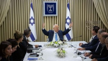 इजरायल के सांसदों ने नई सरकार के गठन के बिना ली शपथ, 22वें कनेसेट के शुभारंभ के अवसर पर किया गया आयोजन