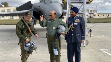 केंद्रीय रक्षा मंत्री राजनाथ सिंह ने कहा- राफेल विमान की खरीदारी पीएम मोदी के निर्णायक क्षमता के कारण हुई संभव