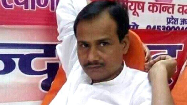 कमलेश तिवारी हत्याकांड: पुलिस ने किया स्पष्ट- मौलाना अनवारुल हक की नहीं हुई गिरफ्तारी, जांच जारी कमलेश तिवारी हत्याकांड: पुलिस ने किया स्पष्ट- मौलाना अनवारुल हक की नहीं हुई गिरफ्तारी, जांच जारी