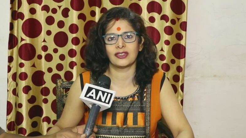 PMC Bank केस के कारण खस्ता हुई टीवी एक्ट्रेस नुपुर अलंकार की हालत, कहा- घर का सामान बेचने की नौबत आ गई है PMC Bank केस के कारण खस्ता हुई टीवी एक्ट्रेस नुपुर अलंकार की हालत, कहा- घर का सामान बेचने की नौबत आ गई है