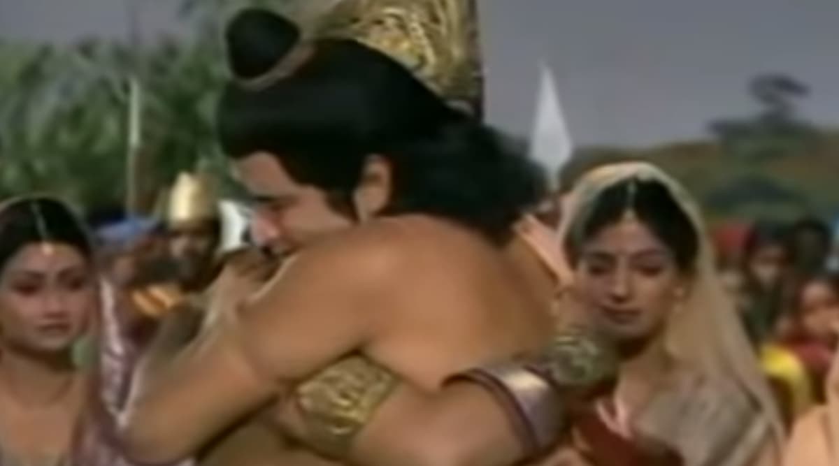 विजयादशमी की अंतिम कड़ी है राम-भरत मिलाप, वनवास के बाद आज ही के दिन हुआ था मिलन विजयादशमी की अंतिम कड़ी है राम-भरत मिलाप, वनवास के बाद आज ही के दिन हुआ था मिलन