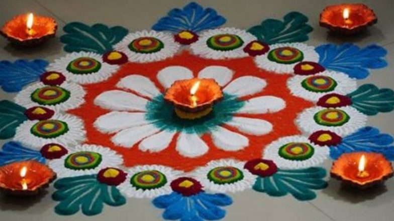 Bhai Dooj 2019 Rangoli Designs: भाई-बहन स्नेह का पर्व है भाई दूज, रंगोली के इन खूबसूरत डिजाइन्स से बनाएं इस पर्व को और भी खास, देखें वीडियो