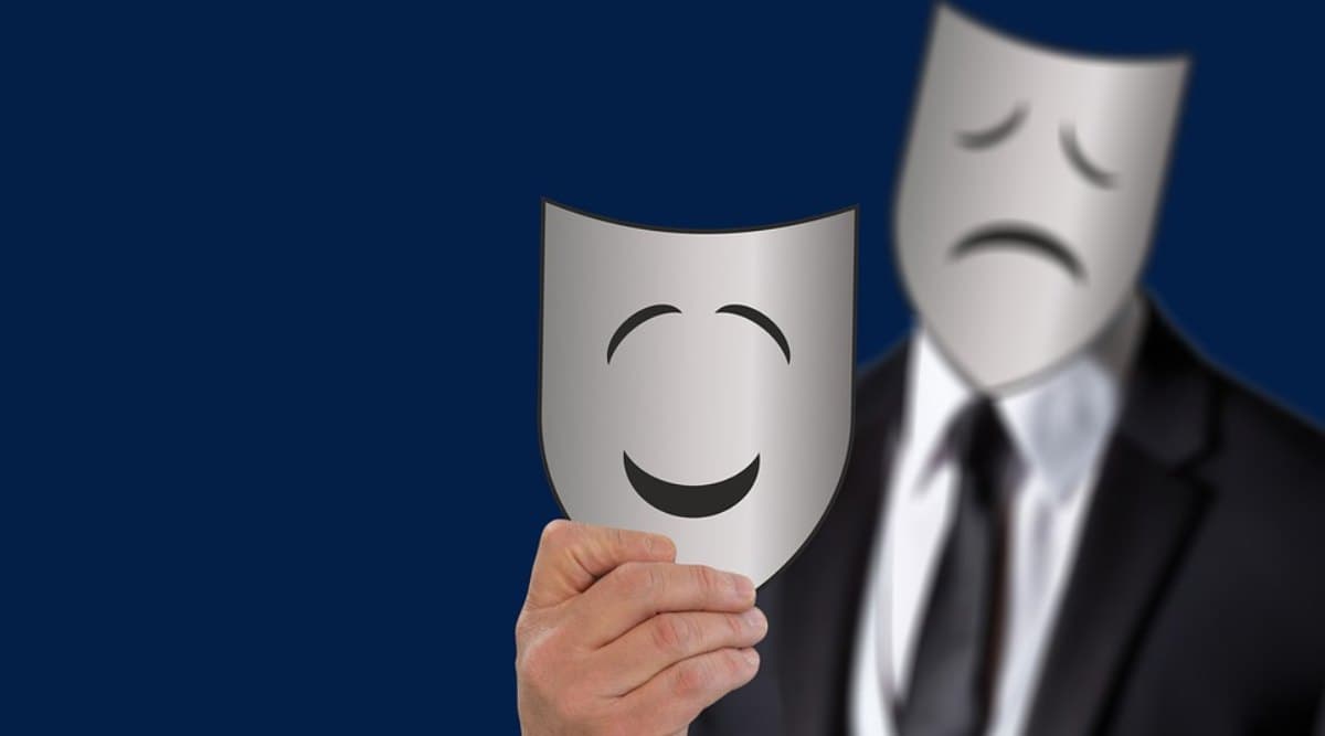 World Mental Health Day 2019: क्या है स्माइलिंग डिप्रेशन, विश्व मानसिक स्वास्थ्य दिवस पर जानें इस बीमारी के संकेत World Mental Health Day 2019: क्या है स्माइलिंग डिप्रेशन, विश्व मानसिक स्वास्थ्य दिवस पर जानें इस बीमारी के संकेत