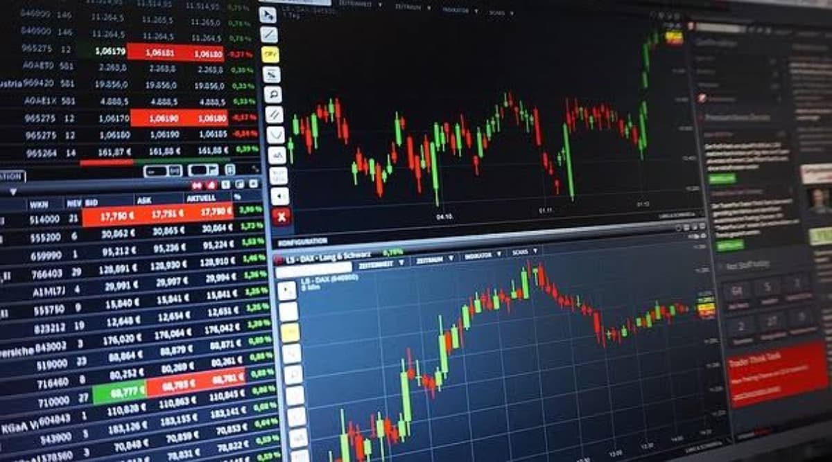 Stock Market: घरेलू शेयर में मजबूत शुरुआत, निफ्टी भी बढ़त के साथ सेंसेक्स 200 अंक से ज्यादा उछला Stock Market: घरेलू शेयर में मजबूत शुरुआत, निफ्टी भी बढ़त के साथ सेंसेक्स 200 अंक से ज्यादा उछला