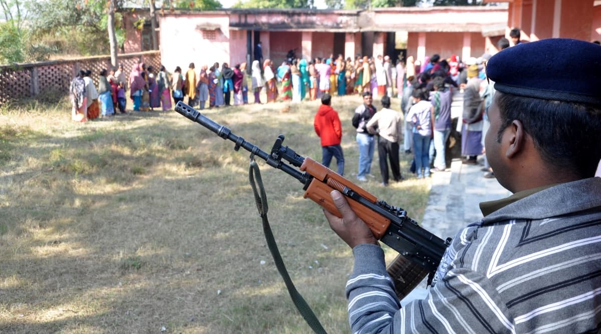 झारखंड विधानसभा चुनाव 2019: कड़ी सुरक्षा के बीच 1 बजे तक 46.83 फीसदी मतदान दर्ज झारखंड विधानसभा चुनाव 2019: कड़ी सुरक्षा के बीच 1 बजे तक 46.83 फीसदी मतदान दर्ज