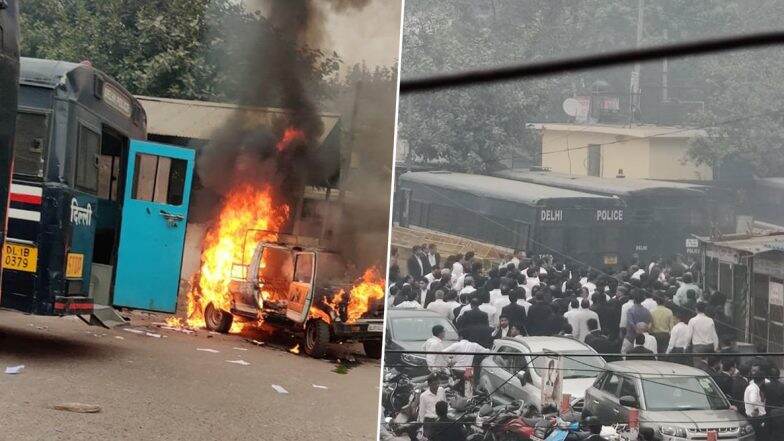 दिल्ली: तीस हजारी कोर्ट में वकीलों और पुलिस के बीच हिंसक झड़प, फायरिंग के बाद गाड़ियों में लगाई आग दिल्ली: तीस हजारी कोर्ट में वकीलों और पुलिस के बीच हिंसक झड़प, फायरिंग के बाद गाड़ियों में लगाई आग