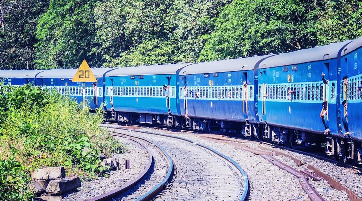 IRCTC Cancelled Trains List: कोहरे के कारण नहीं चलेंगी ये सभी ट्रेनें, देखें भारतीय रेलवे की रद्द ट्रेनों की पूरी लिस्ट IRCTC Cancelled Trains List: कोहरे के कारण नहीं चलेंगी ये सभी ट्रेनें, देखें भारतीय रेलवे की रद्द ट्रेनों की पूरी लिस्ट