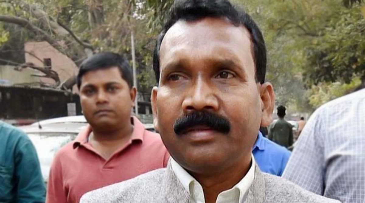 झारखंड विधानसभा चुनाव 2019: सुप्रीम कोर्ट से पूर्व मुख्यमंत्री मधु कोड़ा को तगड़ा झटका, नहीं लड़ पाएंगे इलेक्शन झारखंड विधानसभा चुनाव 2019: सुप्रीम कोर्ट से पूर्व मुख्यमंत्री मधु कोड़ा को तगड़ा झटका, नहीं लड़ पाएंगे इलेक्शन