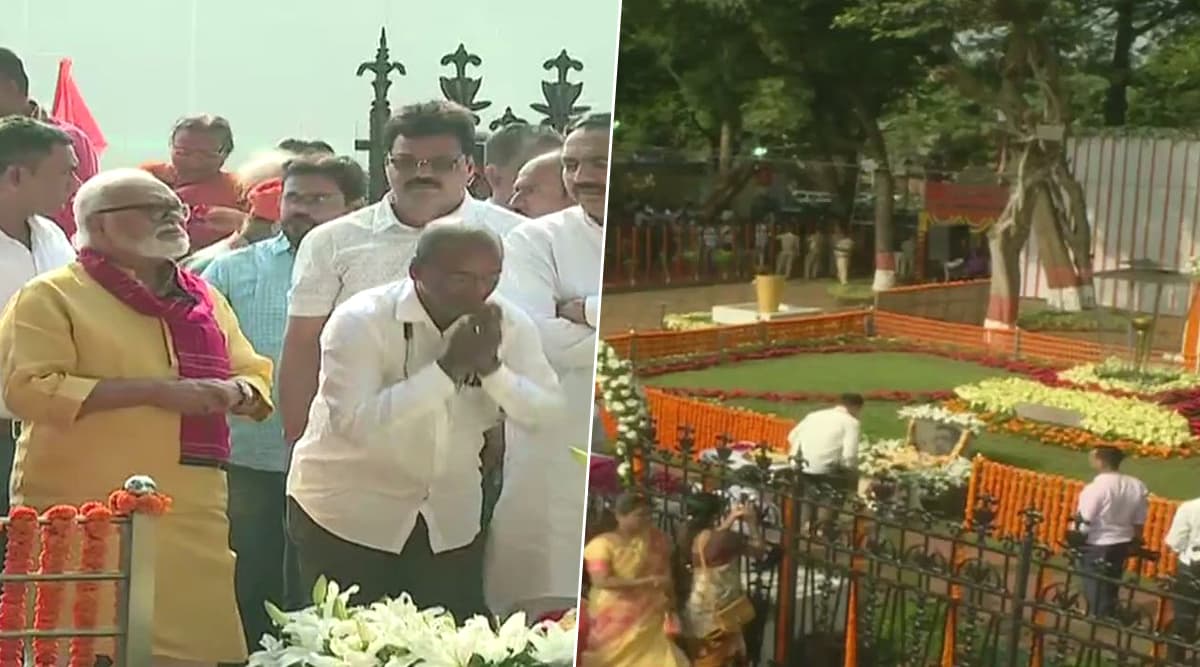 एनसीपी नेता छगन भुजबल और जयंत पाटिल ने बाल ठाकरे को सातवें पुण्यतिथि पर दी श्रद्धांजलि, कहा- सरकार बनाने की कोशिश सकारात्मक रूप से जारी है एनसीपी नेता छगन भुजबल और जयंत पाटिल ने बाल ठाकरे को सातवें पुण्यतिथि पर दी श्रद्धांजलि, कहा- सरकार बनाने की कोशिश सकारात्मक रूप से जारी है