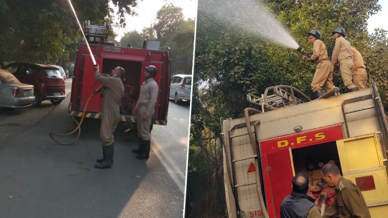 दिल्ली में प्रदूषण रोकने के लिए वृक्षों पर छिड़का जाएगा पानी