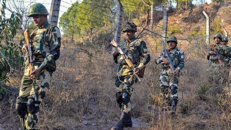 महाराष्ट्र: गढ़चिरौली में पुलिस ने मुठभेड़ के दौरान दो नक्सलियों को किया ढेर
