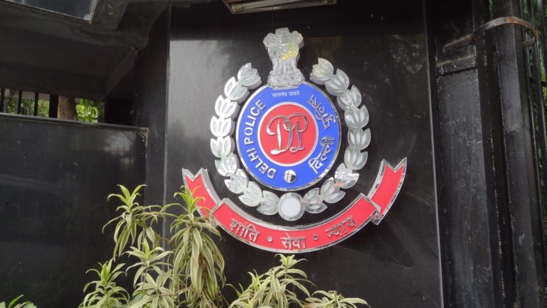 कोरोना से बचाव और मदद को दिल्ली पुलिस ने लॉन्च किया 'कोविड-19' पेट्रोलिंग दस्ता