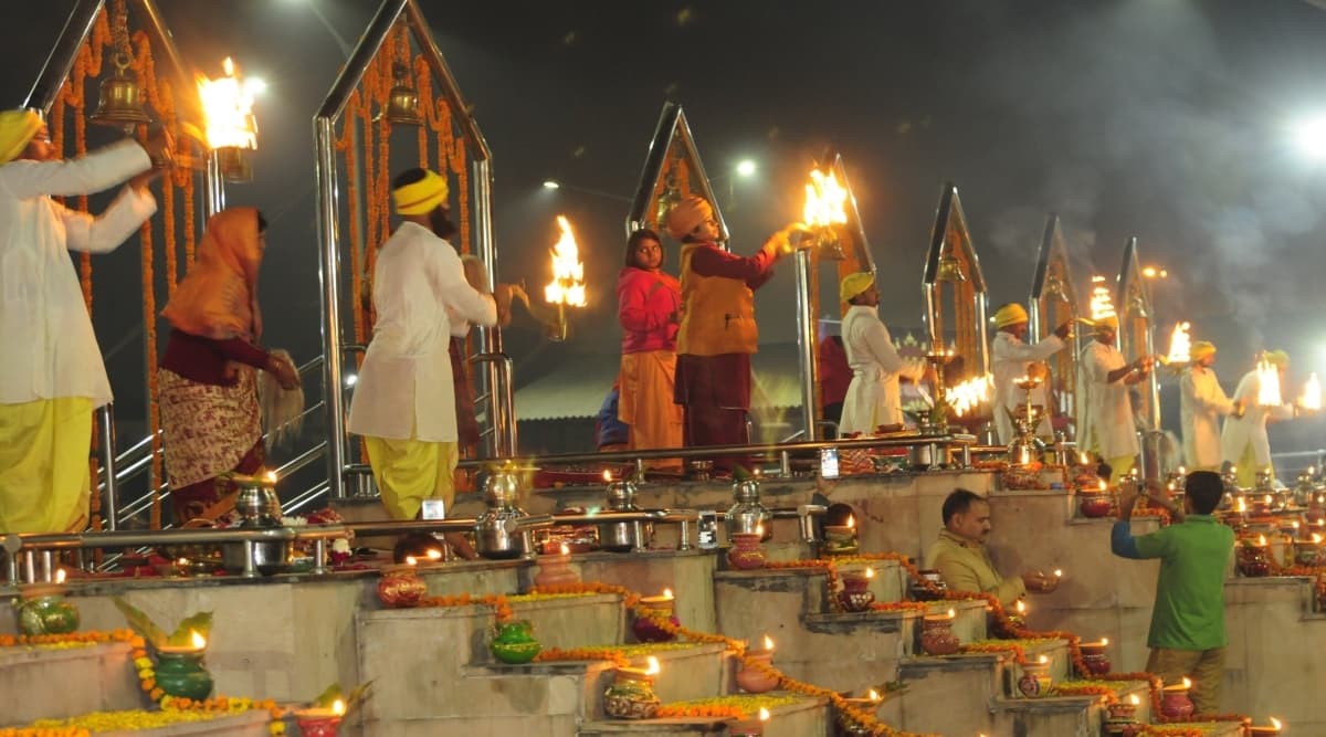 उत्तर प्रदेश: लखनऊ में भी मनाई जाएगी 'देव दीपावली', 12 नवंबर को गोमती नदी के तट पर जलाए जाएंगे छह लाख मिट्टी के दीये उत्तर प्रदेश: लखनऊ में भी मनाई जाएगी 'देव दीपावली', 12 नवंबर को गोमती नदी के तट पर जलाए जाएंगे छह लाख मिट्टी के दीये