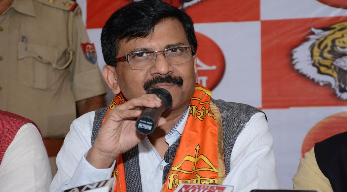 शिवसेना सांसद संजय राउत ने BJP पर किया प्रहार, कहा- पार्टी हमें डराने-धमकानें की कोशिश न करें शिवसेना सांसद संजय राउत ने BJP पर किया प्रहार, कहा- पार्टी हमें डराने-धमकानें की कोशिश न करें