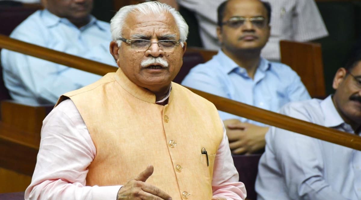हरियाणा में मनोहर लाल खट्टर मंत्रिमंडल का पहला विस्तार, 10 मंत्रियों ने ली शपथ हरियाणा में मनोहर लाल खट्टर मंत्रिमंडल का पहला विस्तार, 10 मंत्रियों ने ली शपथ