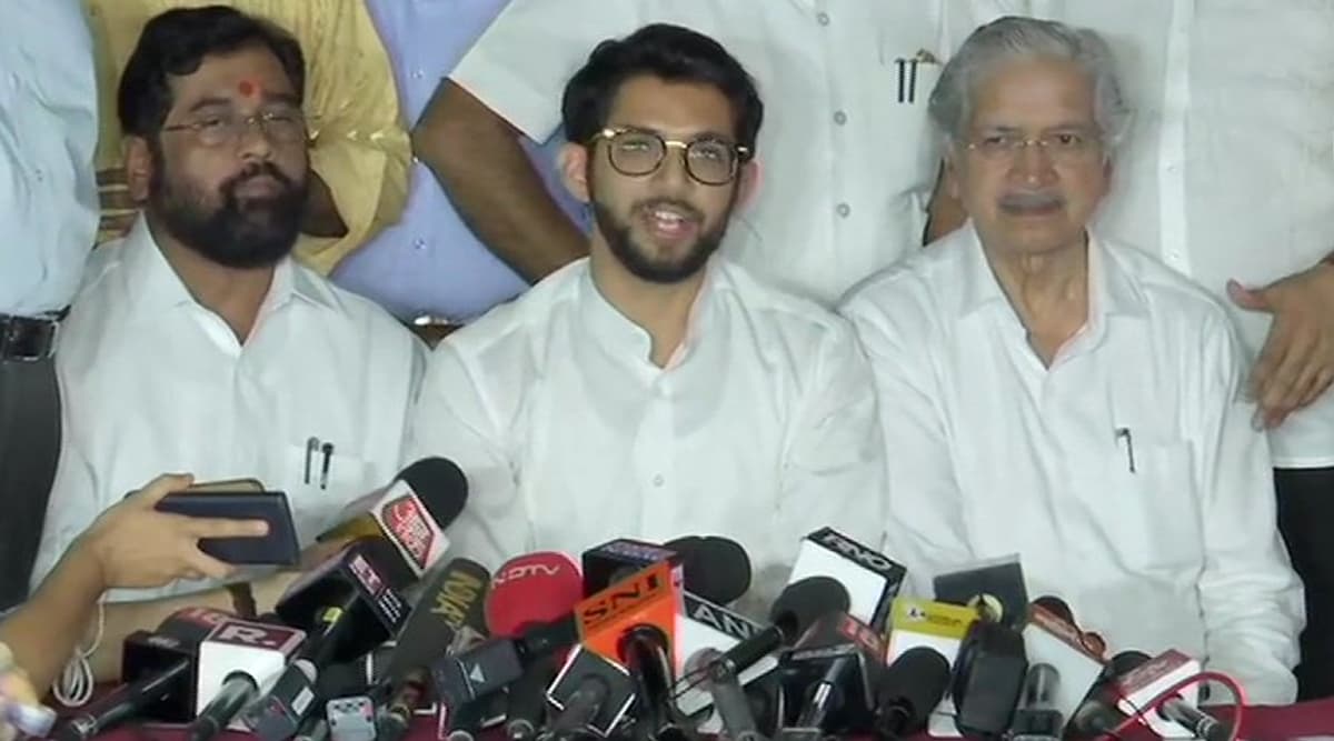 महाराष्ट्र में सरकार पर सस्पेंस बढ़ा: शिवसेना को कांग्रेस और NCP ने अब तक नहीं दिया समर्थन, राज्यपाल का सरकार गठन के लिए और वक्त देने से इनकार महाराष्ट्र में सरकार पर सस्पेंस बढ़ा: शिवसेना को कांग्रेस और NCP ने अब तक नहीं दिया समर्थन, राज्यपाल का सरकार गठन के लिए और वक्त देने से इनकार