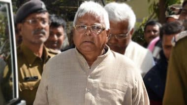 तेज प्रताप जब चार साल के थे तभी लालू ने लोगों को नौकरी देने के बदले जमीन लिखवा ली: नीरज कुमार