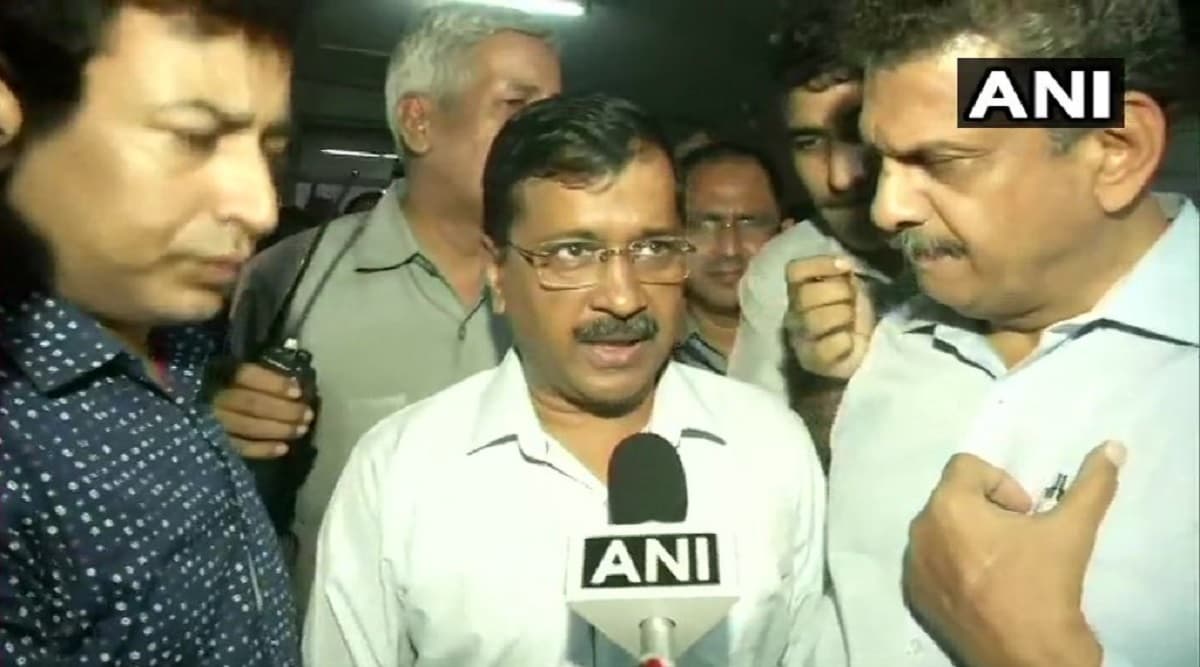 दिल्ली: सीएम अरविंद केजरीवाल को अवमानना के मामले में 13 दिसंबर से पहले कोर्ट में पेश होने का दिया गया आदेश दिल्ली: सीएम अरविंद केजरीवाल को अवमानना के मामले में 13 दिसंबर से पहले कोर्ट में पेश होने का दिया गया आदेश