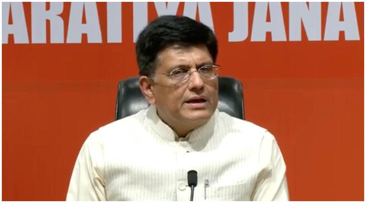 रेल मंत्री पीयूष गोयल का बड़ा ऐलान- पूरे रेल नेटवर्क का होगा विद्युतीकरण रेल मंत्री पीयूष गोयल का बड़ा ऐलान- पूरे रेल नेटवर्क का होगा विद्युतीकरण