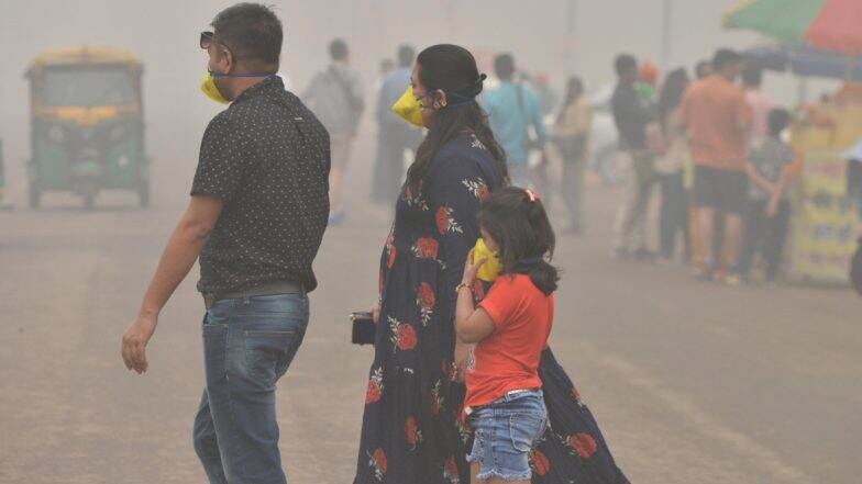 Delhi Pollution: दमघोंटू प्रदूषण से खुद को सुरक्षित रखने के लिए अपनाएं ये टिप्स, सरकार के सुझाव भी कारगर Delhi Pollution: दमघोंटू प्रदूषण से खुद को सुरक्षित रखने के लिए अपनाएं ये टिप्स, सरकार के सुझाव भी कारगर