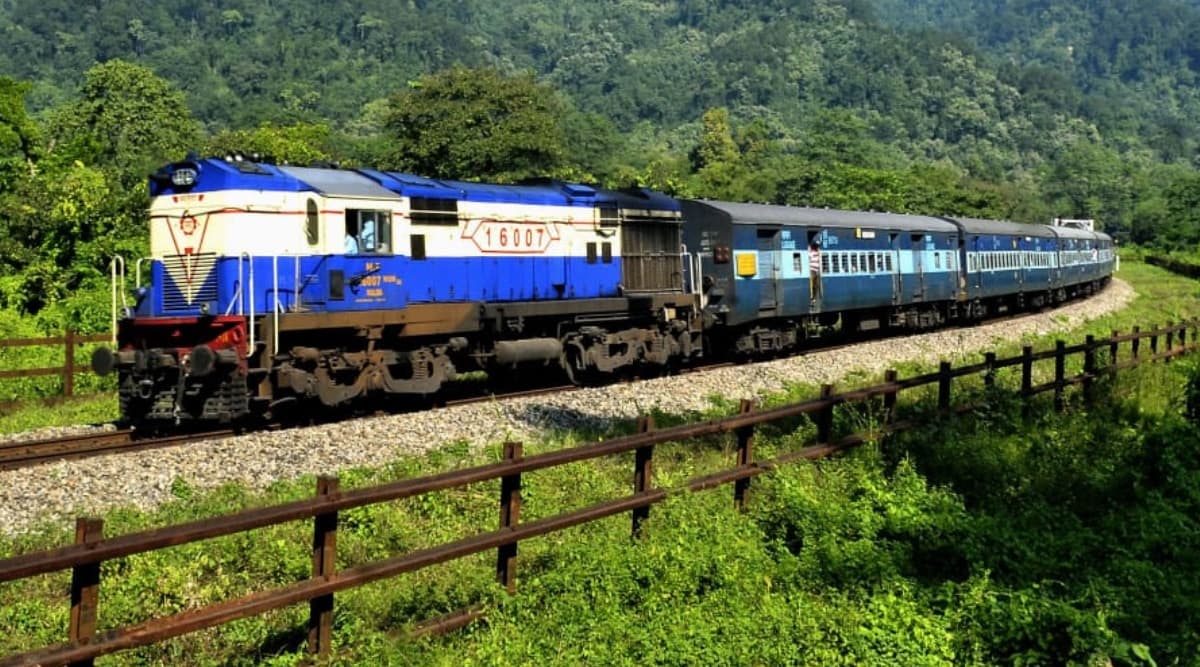 IRCTC ने बताया ऑनलाइन टिकट पर पैसे बचाने का बेहद आसान तरीका, ऐसे होगा फायदा IRCTC ने बताया ऑनलाइन टिकट पर पैसे बचाने का बेहद आसान तरीका, ऐसे होगा फायदा