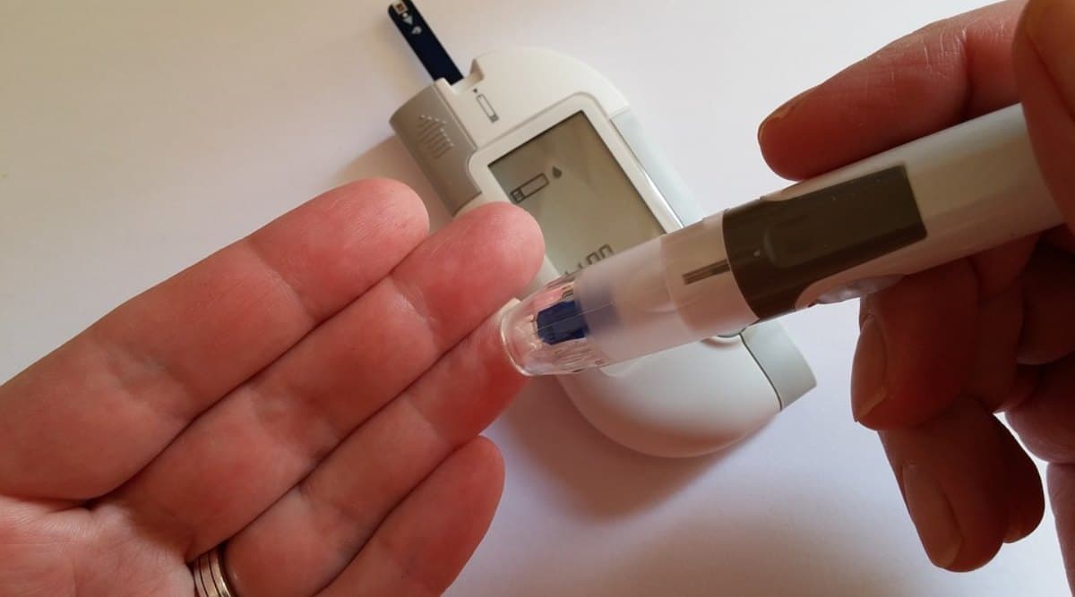 World Diabetes Day 2019: डायबिटीज है एक गंभीर स्वास्थ्य समस्या, इससे बचाव के लिए करें इन 20 नियमों का पालन World Diabetes Day 2019: डायबिटीज है एक गंभीर स्वास्थ्य समस्या, इससे बचाव के लिए करें इन 20 नियमों का पालन