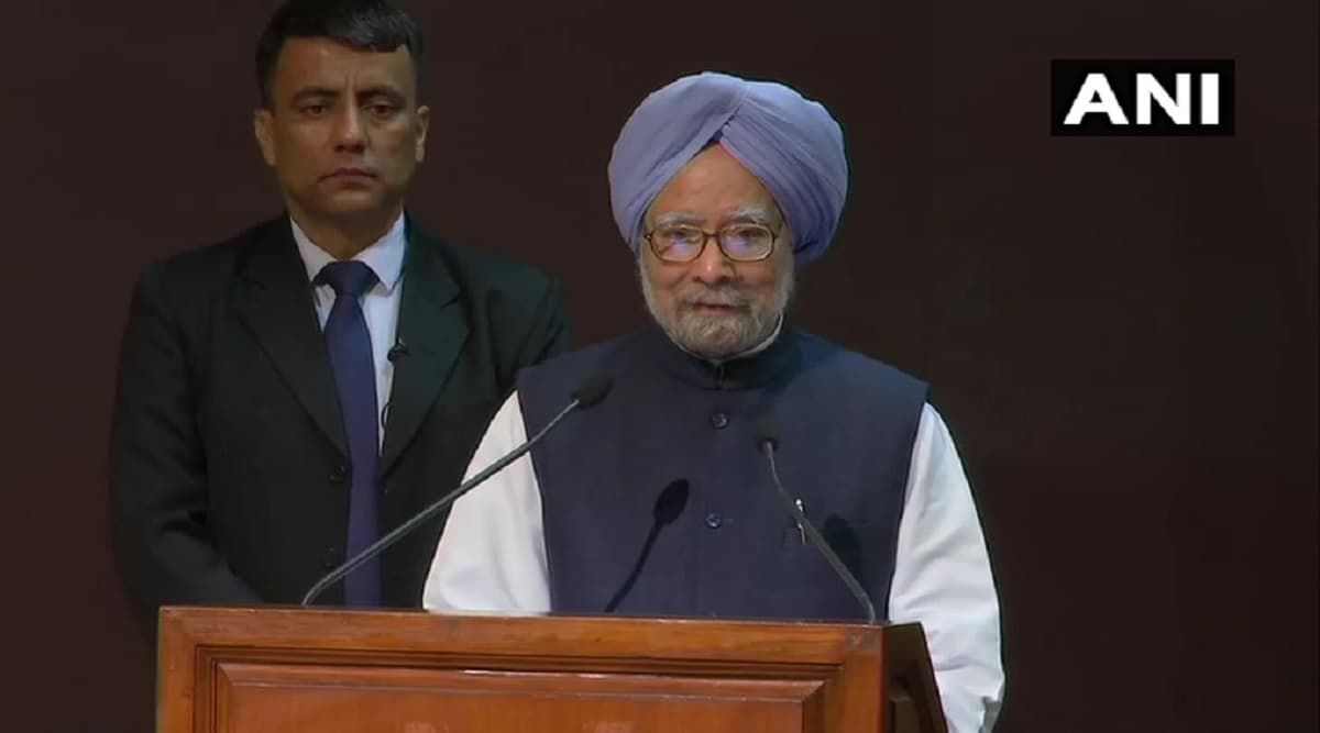 GDP में गिरावट पर पूर्व प्रधानमंत्री मनमोहन सिंह ने कहा-देश की अर्थव्यवस्था की स्थिति बेहद चिंताजनक GDP में गिरावट पर पूर्व प्रधानमंत्री मनमोहन सिंह ने कहा-देश की अर्थव्यवस्था की स्थिति बेहद चिंताजनक
