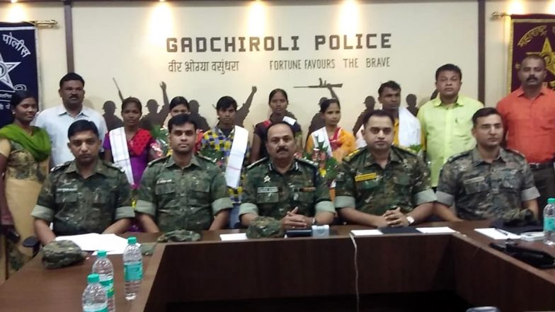 महाराष्ट्र: गढ़चिरौली में पांच महिलाओं समेत छह नक्सलियों ने किया आत्मसमर्पण, 31 लाख रुपये का था इनाम