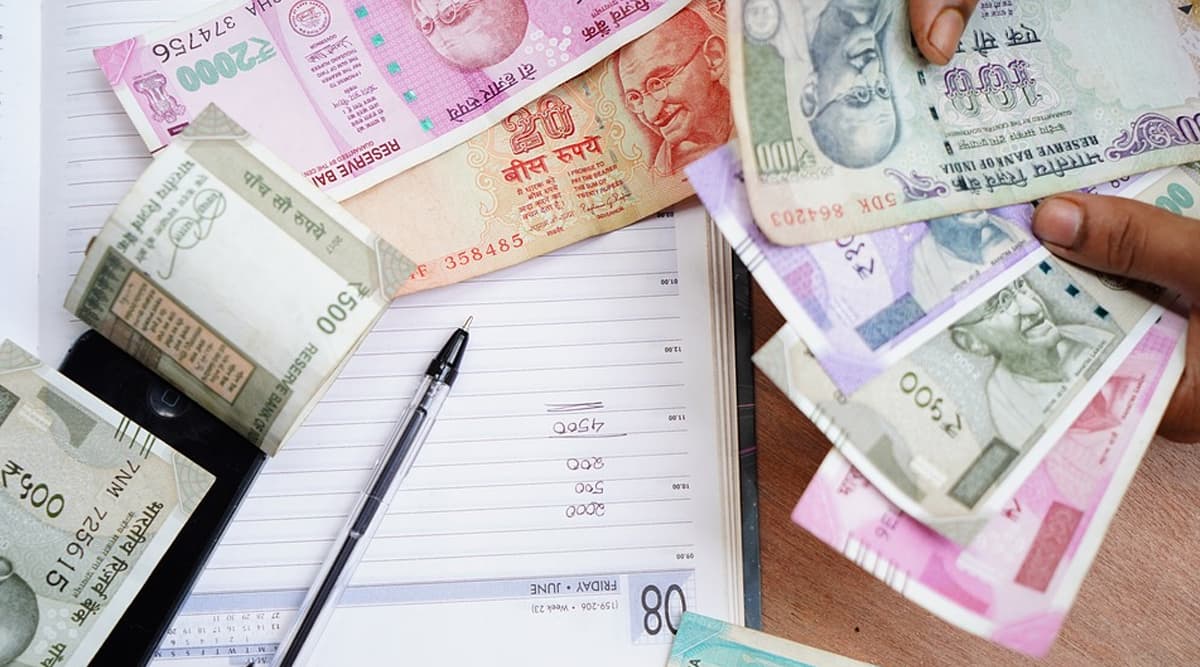 7th Pay Commission: जानें 7वें वेतन आयोग के तहत ग्रेच्युटी में क्या कुछ बदला, लाखों कर्मचारियों को मिल रहा फायदा 7th Pay Commission: जानें 7वें वेतन आयोग के तहत ग्रेच्युटी में क्या कुछ बदला, लाखों कर्मचारियों को मिल रहा फायदा