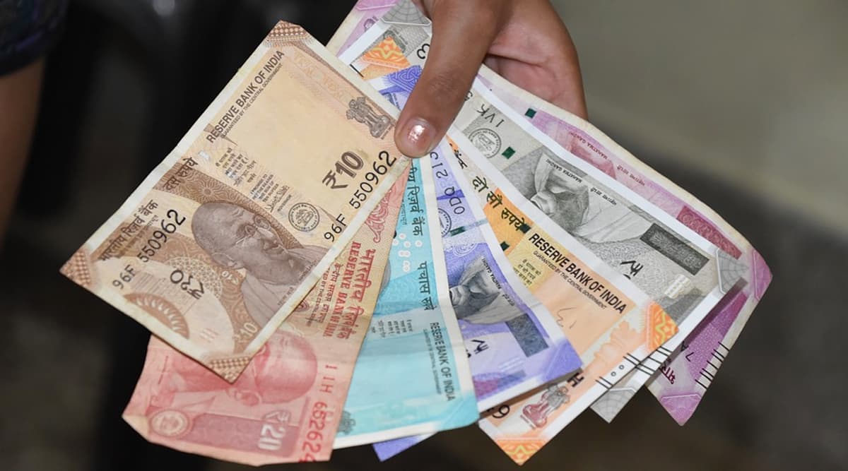 7th Pay Commission: देशभर के लाखों शिक्षकों को सातवें वेतन आयोग से ऐसे मिल रहा फायदा, जल्द मिलेगी एक और खुशखबरी 7th Pay Commission: देशभर के लाखों शिक्षकों को सातवें वेतन आयोग से ऐसे मिल रहा फायदा, जल्द मिलेगी एक और खुशखबरी