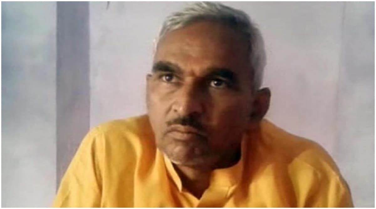 बीजेपी विधायक सुरेन्द्र सिंह ने सरकार से की मांग, कहा- अयोध्या मामले में फैसला सुनाने वाले पांचों जजों को मिले भारत रत्न बीजेपी विधायक सुरेन्द्र सिंह ने सरकार से की मांग, कहा- अयोध्या मामले में फैसला सुनाने वाले पांचों जजों को मिले भारत रत्न