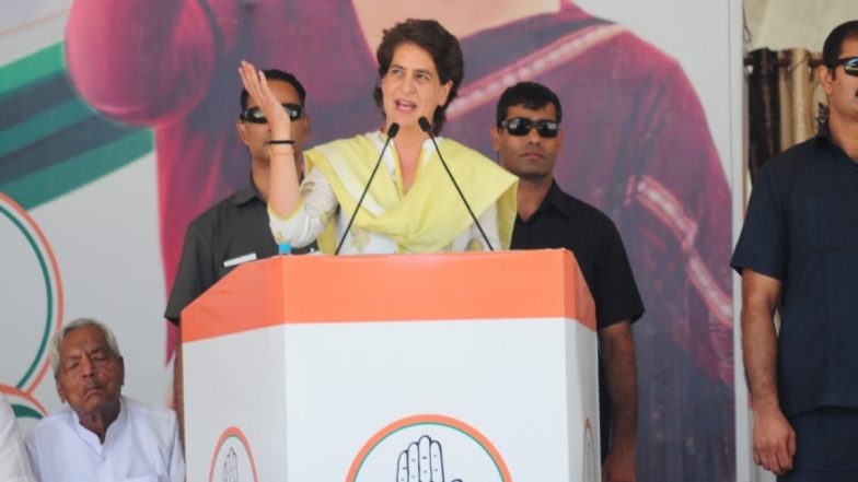 कांग्रेस महासचिव प्रियंका गांधी वाड्रा ने अमेठी के DM पर निशाना, वीडियो शेयर का कहा- शर्मनाक व्यवहार आए दिन होता है