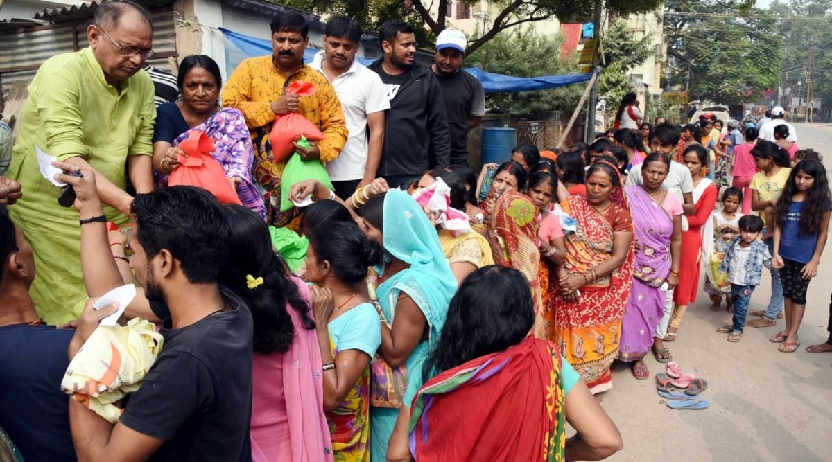 Chhath Puja 2019: बिहार की जेलों में गूंज रही है छठी मैया के गीत, हिंदू और मुस्लिम कैदी मना रहे हैं यह पर्व Chhath Puja 2019: बिहार की जेलों में गूंज रही है छठी मैया के गीत, हिंदू और मुस्लिम कैदी मना रहे हैं यह पर्व