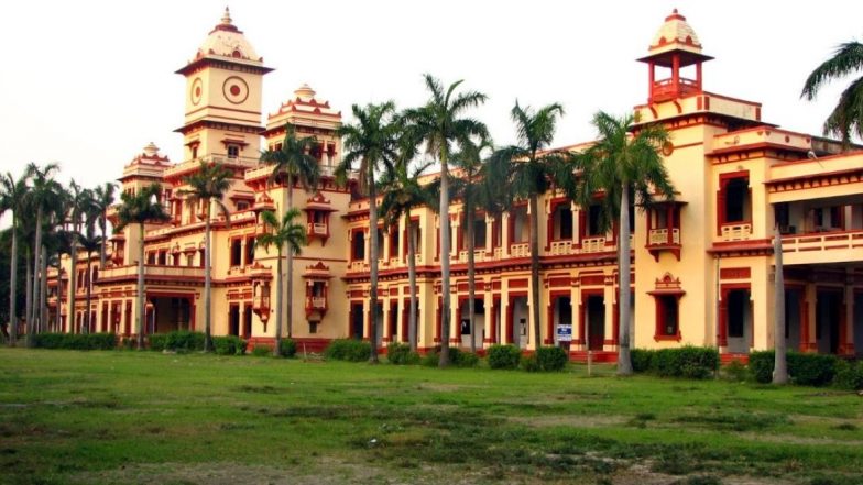 उत्तर प्रदेश: बीएचयू विवाद पर राष्ट्रीय स्वयंसेवक संघ ने किया सवाल, कहा- मुसलमान ने साहित्य पढ़ाया तो कौन सा संकट आ गया?