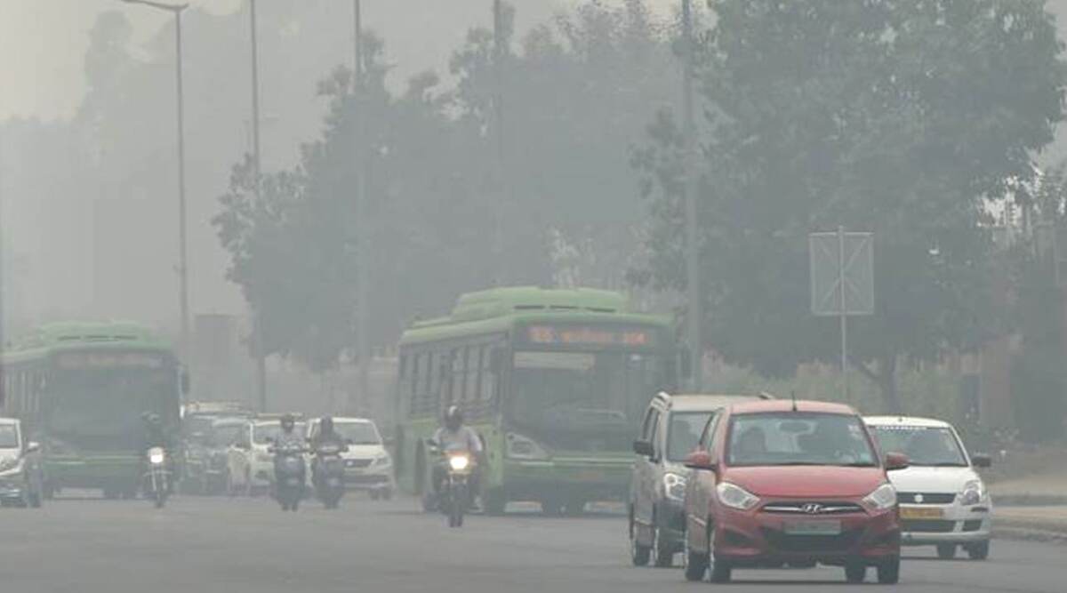 Delhi Air Pollution: दिल्ली-NCR में फिर खतरनाक हुआ प्रदूषण का स्तर, अगले दो दिनों में और बिगड़ सकते हैं हालात Delhi Air Pollution: दिल्ली-NCR में फिर खतरनाक हुआ प्रदूषण का स्तर, अगले दो दिनों में और बिगड़ सकते हैं हालात