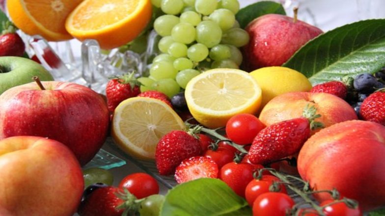 Winter Care Tips: सर्दियों में सेहत के लिए जादुई साबित हो सकती हैं ये लाल सब्जियां एवं फल! चमकीली त्वचा के साथ बनाती हैं निरोगी काया!